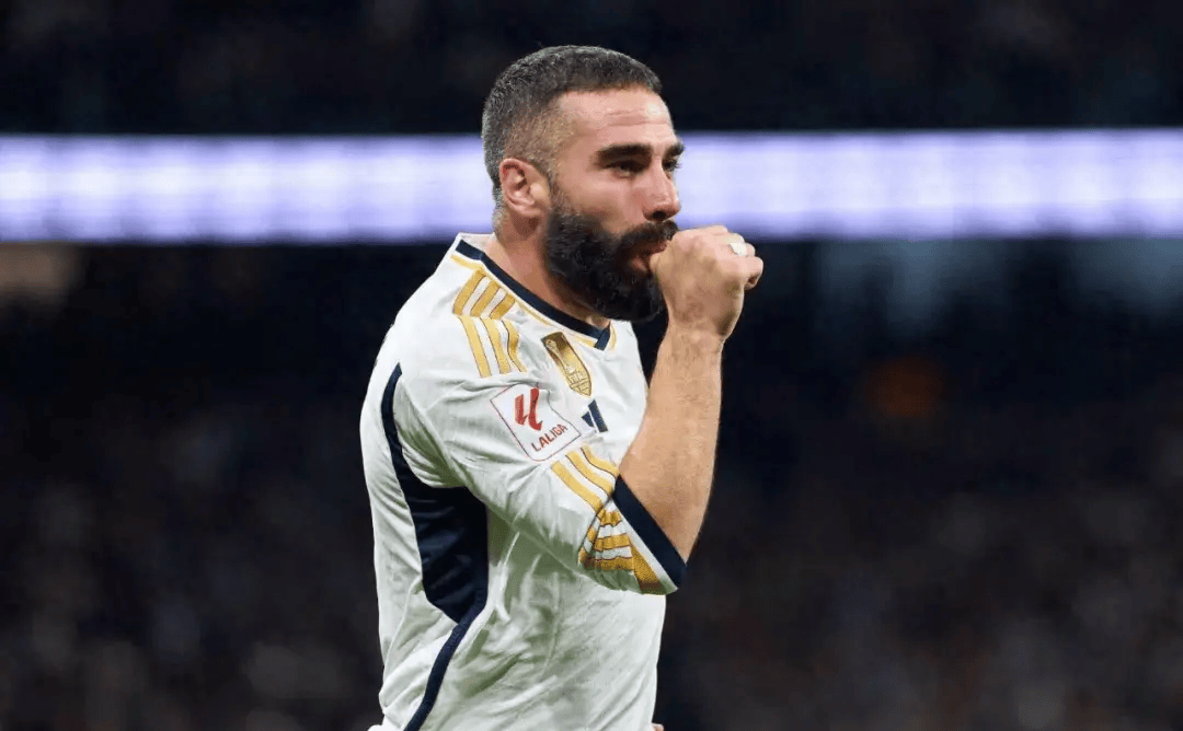 墨西哥逆转那不勒斯,卡瓦哈尔扛起全队 墨西哥逆转那不勒斯,卡瓦哈尔扛起全队