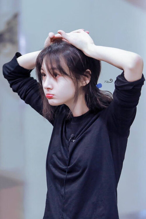 伦纳德单骑破阵,森林狼铁锁横江,现代篮球的双面镜