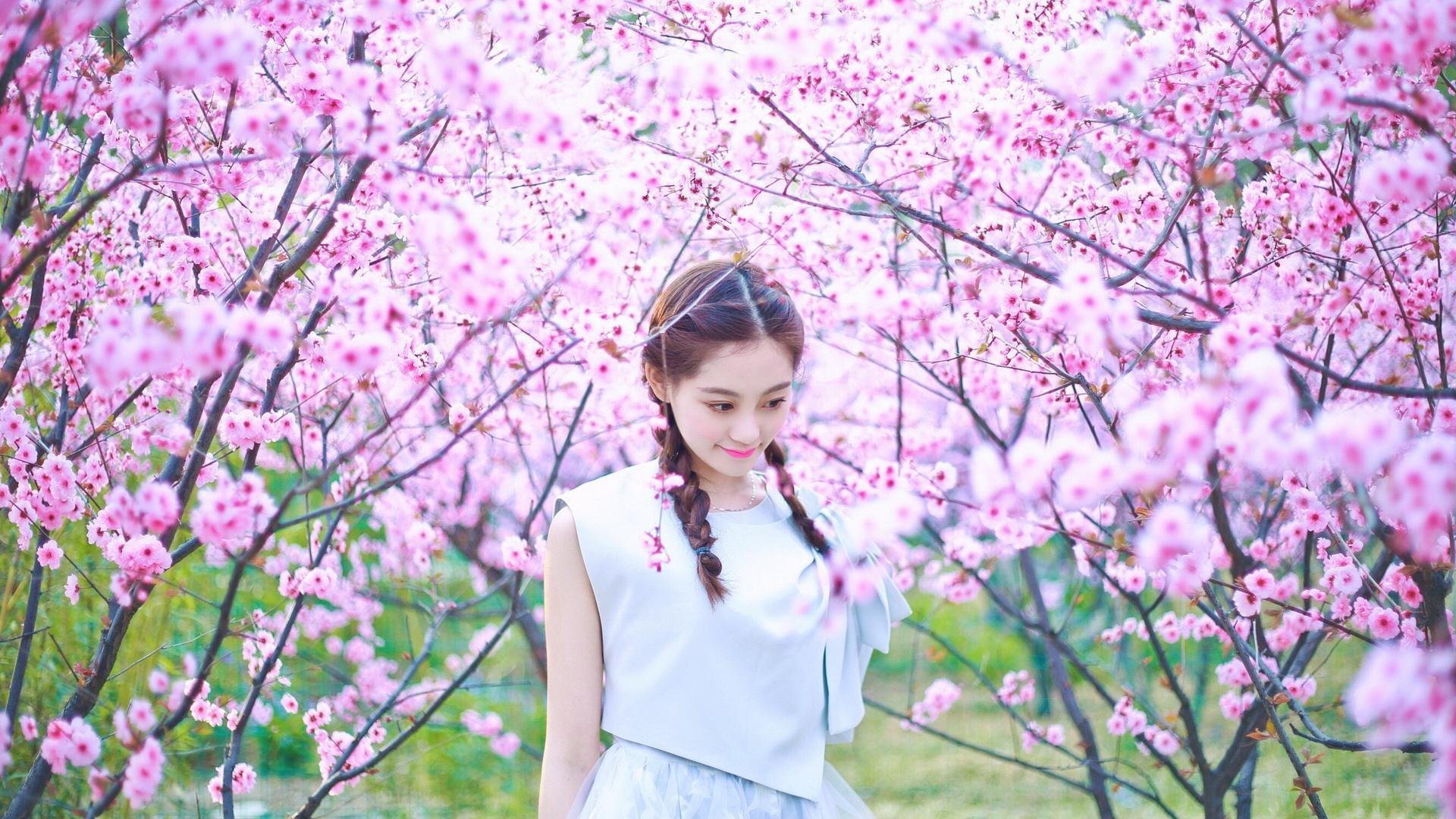 跨界较量的智慧,从比利时锁死曼城到卡马文加的西决接管—逆境中如何重塑比赛逻辑